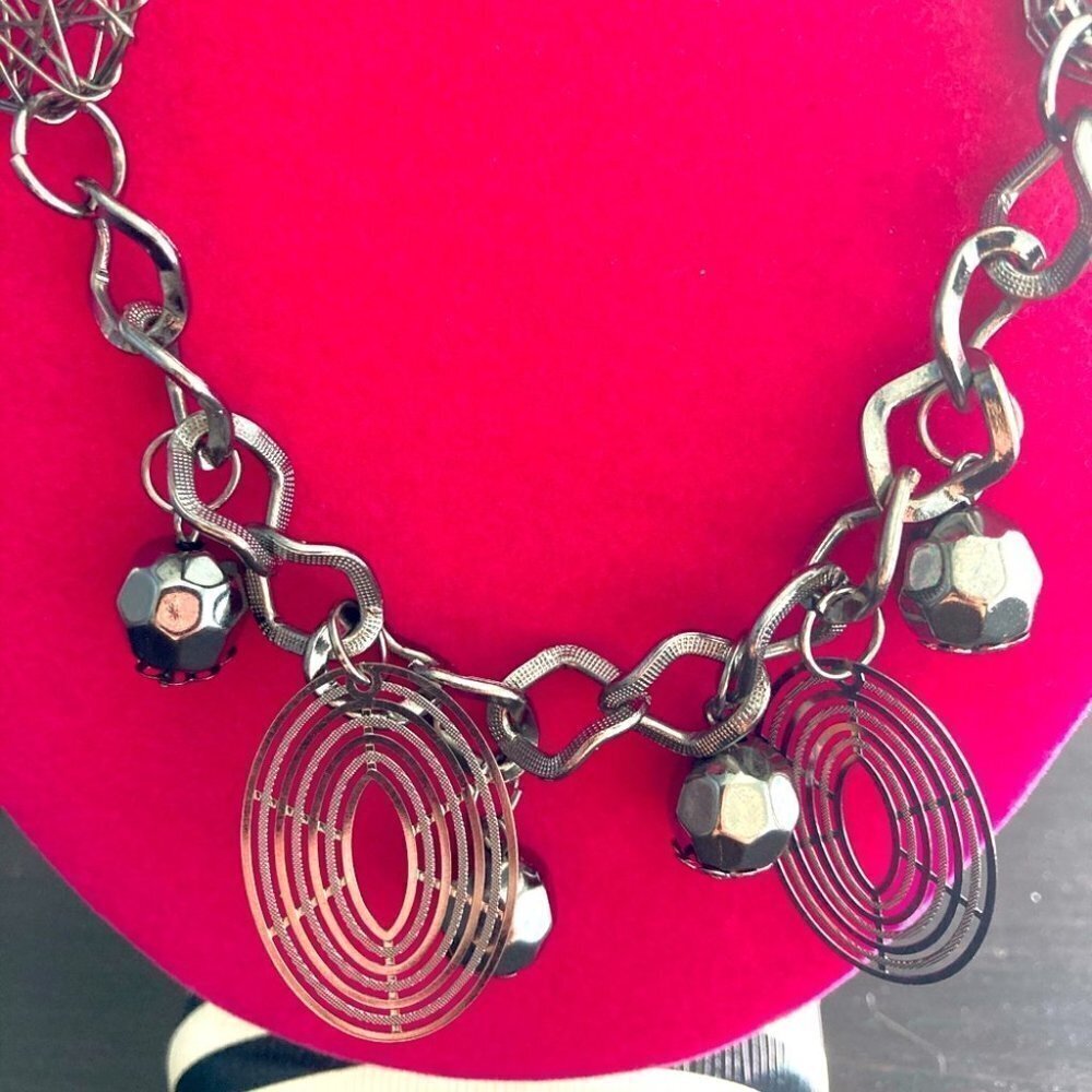NECKLACE Long Dark  Silver